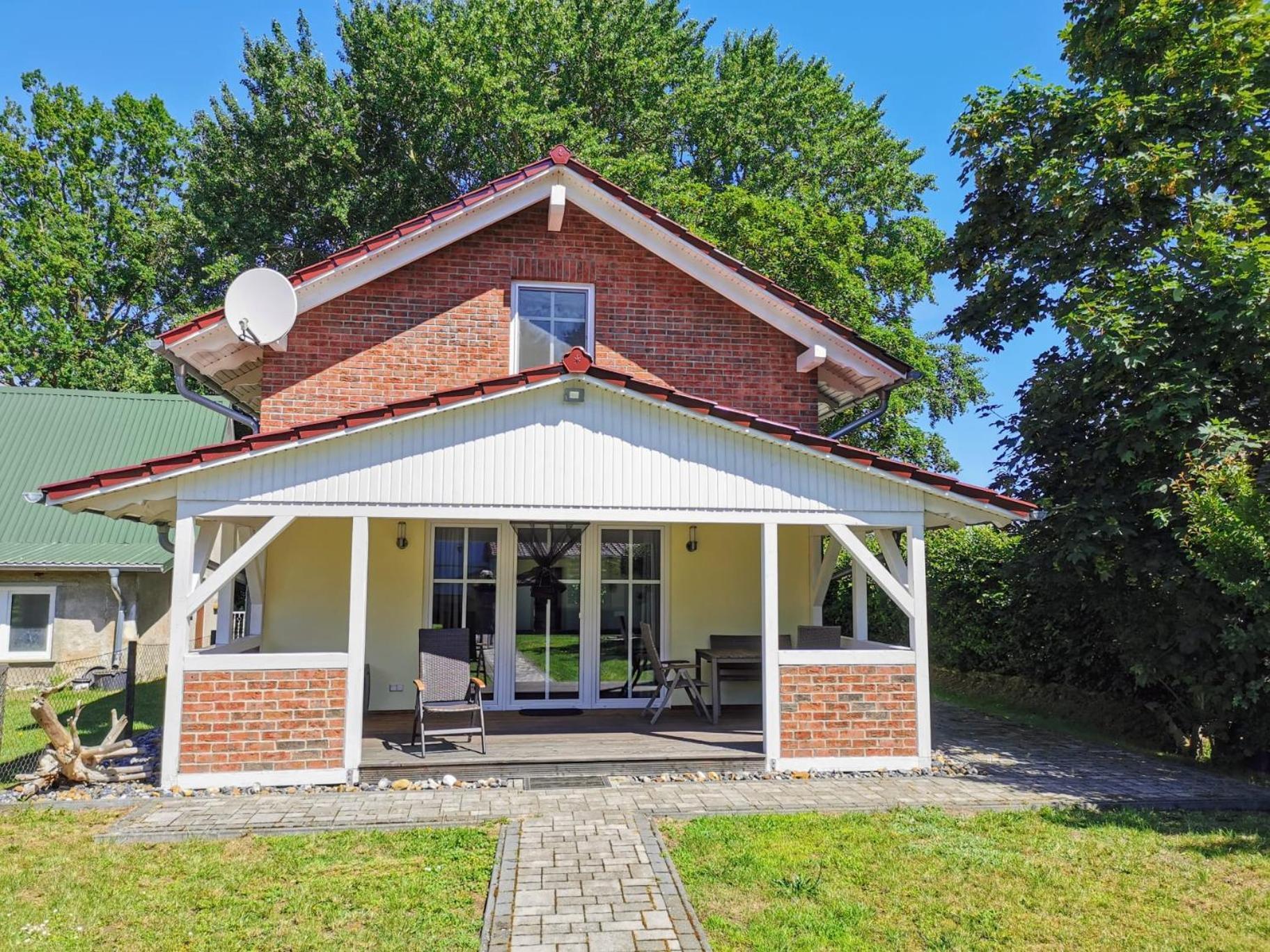 Haus Kranichweide Villa Bodstedt Exteriör bild